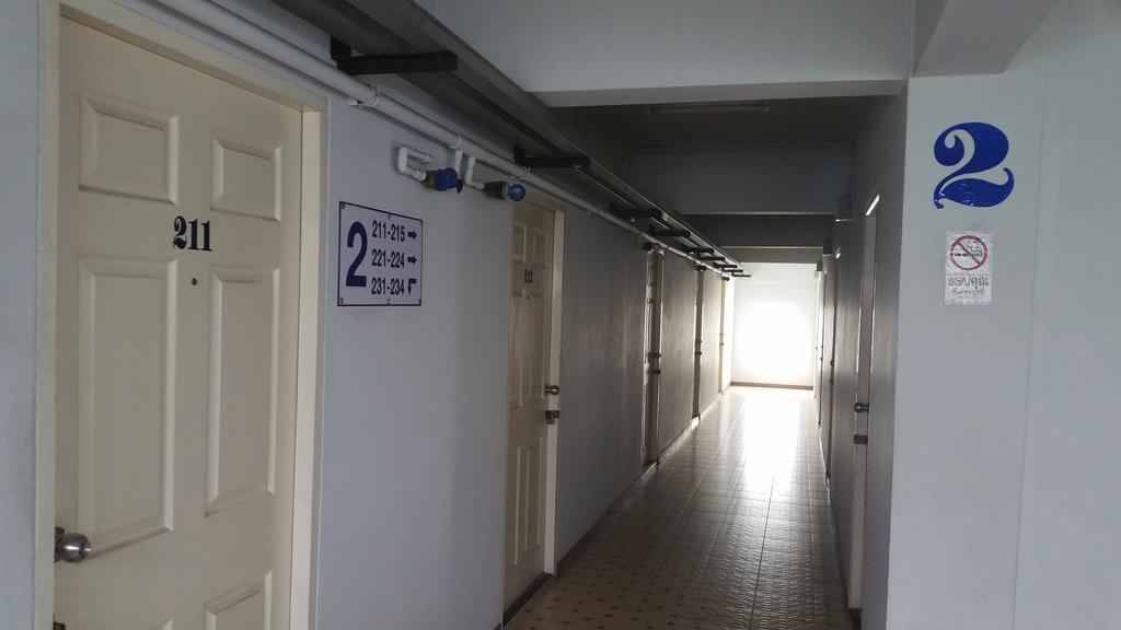 Charoen Apartment Hotel טראנג מראה חיצוני תמונה